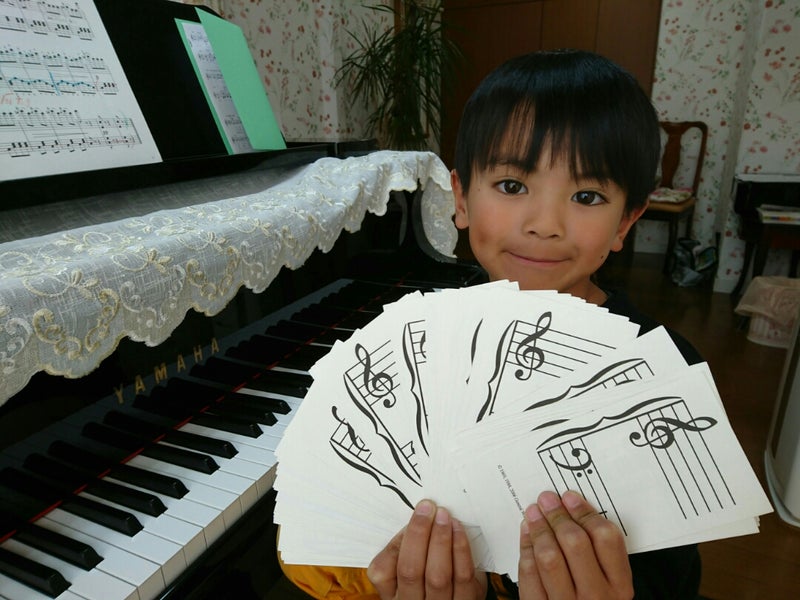 よちよち演奏も可愛い❗